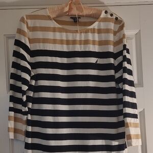 Nautica Long sleeved t shirt with cute button detail